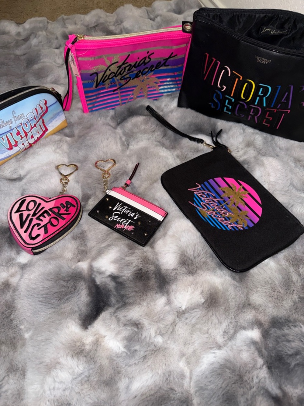 Victoria's Secret, Black & Hot Pink Cosmetic Pouch/ Coin/CC BUNDLE! 🔥🔥🔥✈️